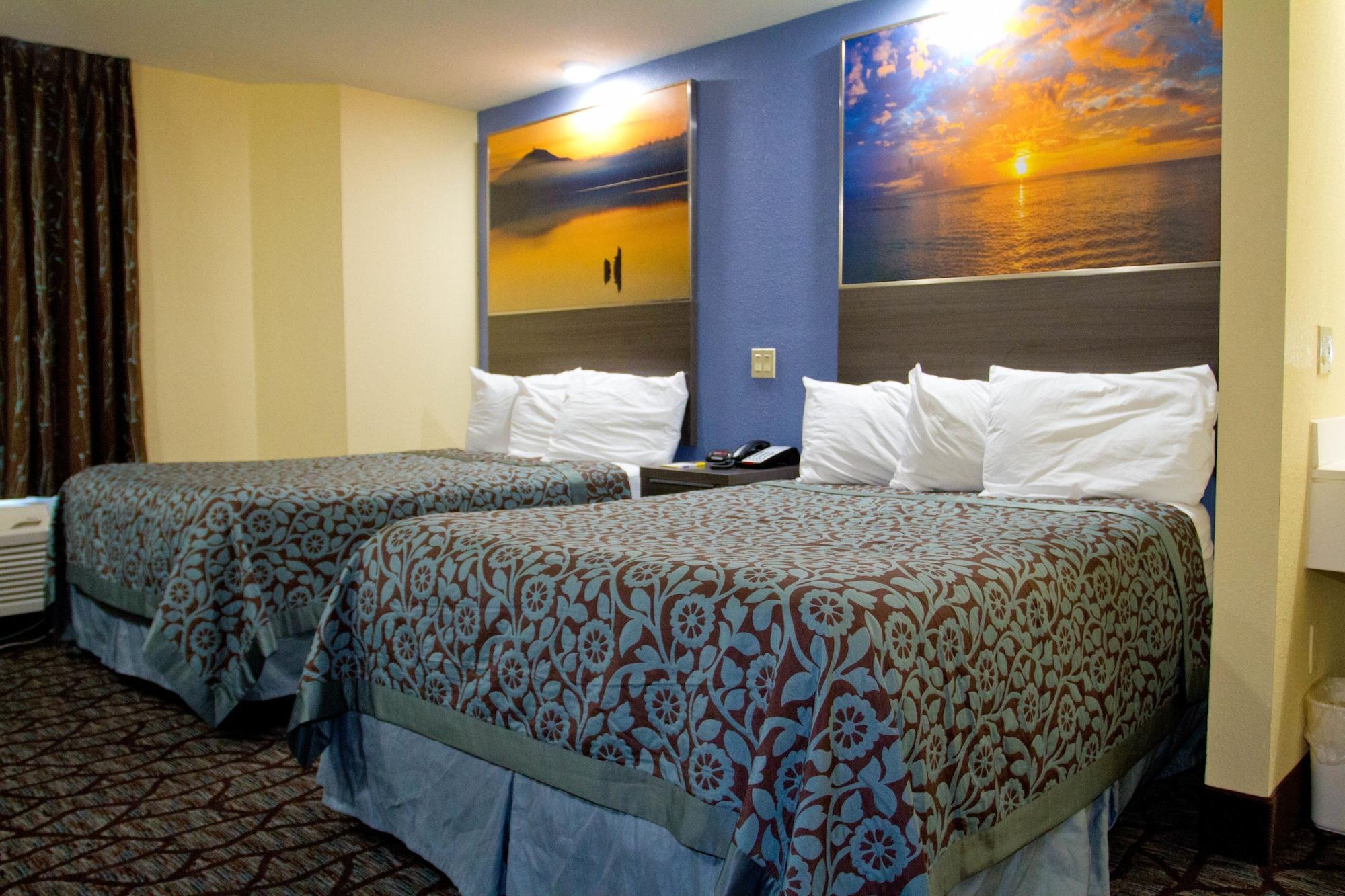 Days Inn By Wyndham Blue Springs Exterior photo